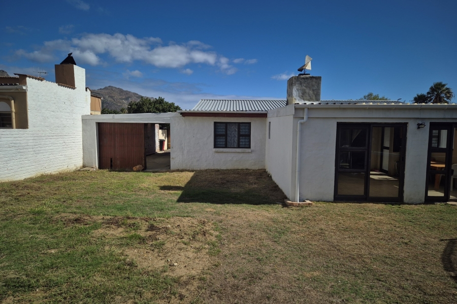 4 Bedroom Property for Sale in Onverwacht Western Cape